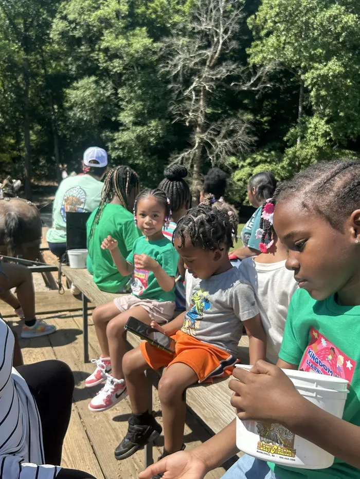 Kingdom Kidz field trip: Snack time on the wagon